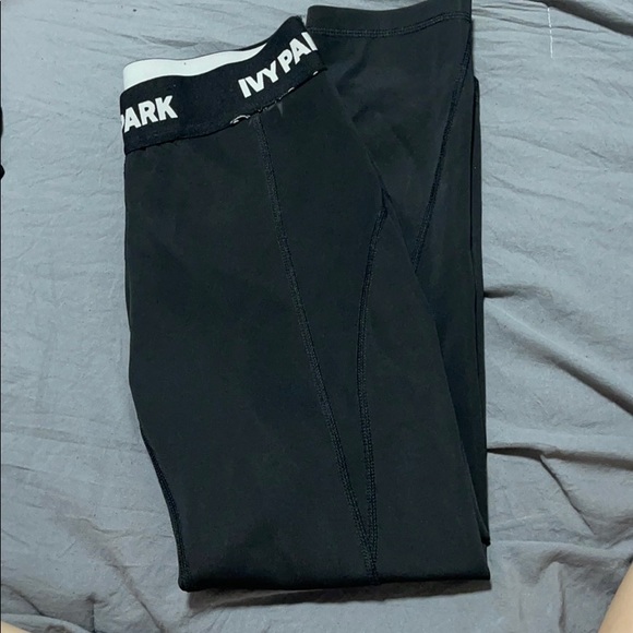 Ivy Park Leggings - Picture 3 of 4